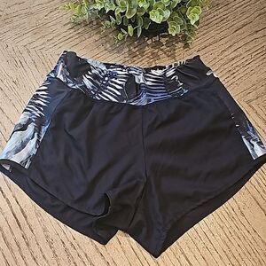 Speed dri shorts size S activ8
